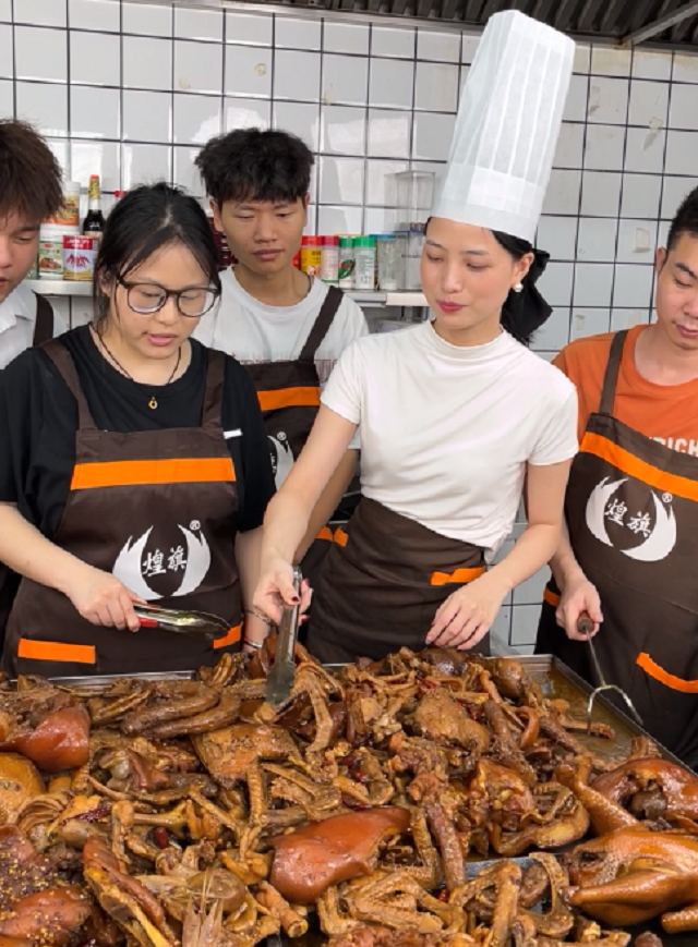 煌旗鹵味培訓現場