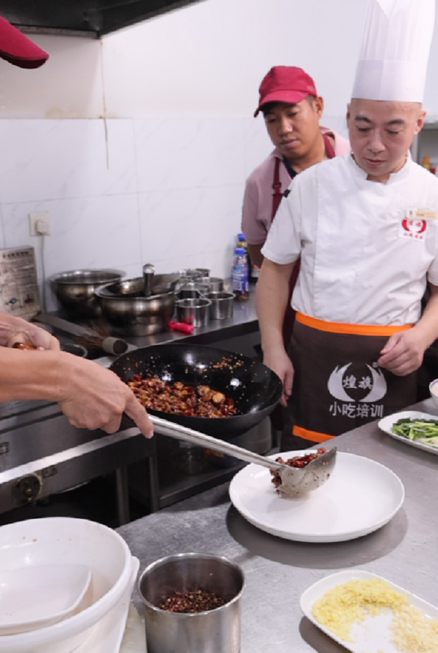 煌旗川菜培訓(xùn)現(xiàn)場(chǎng)