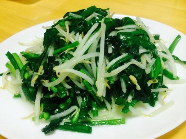 韭菜炒豆芽